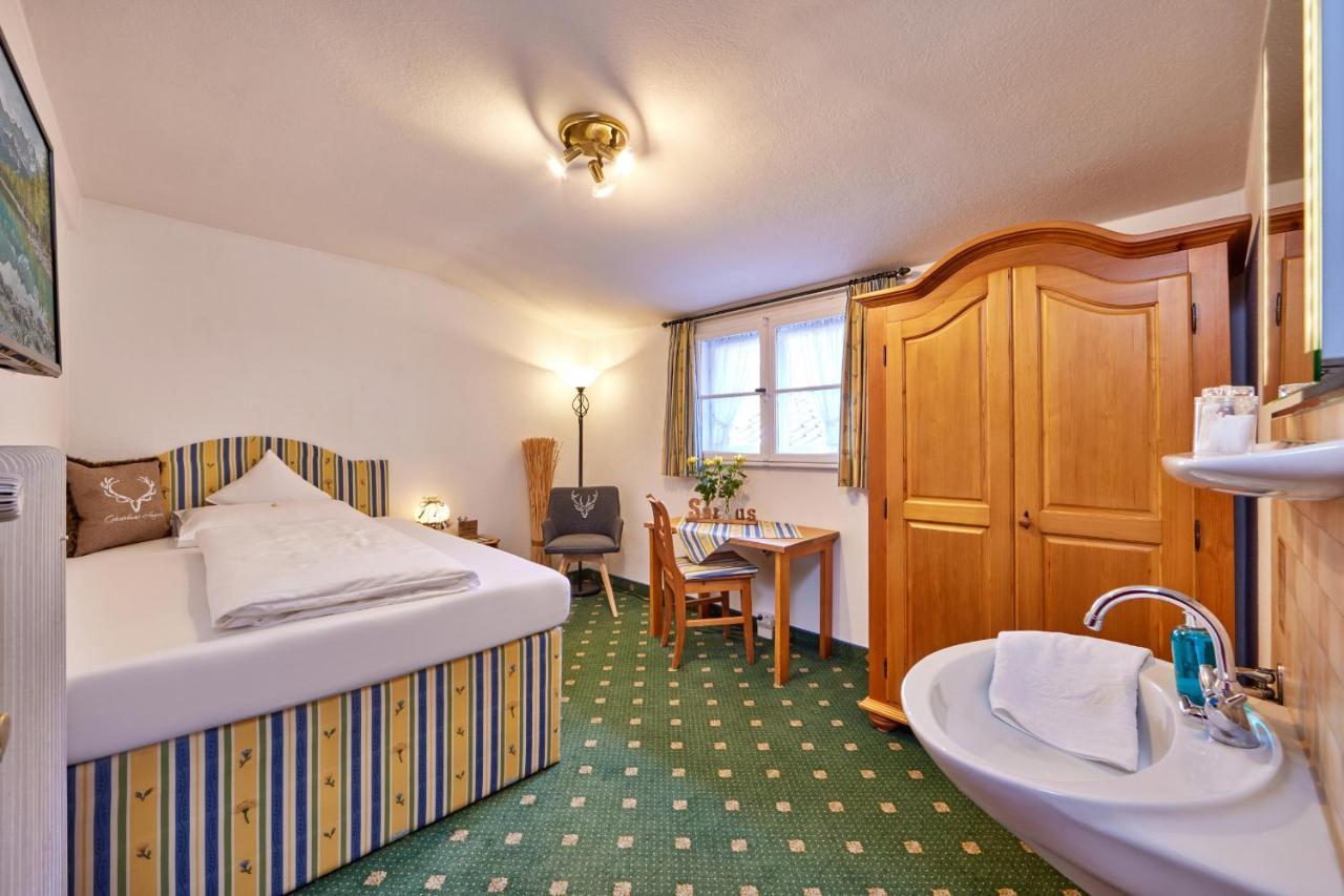 Gaestehaus Angela Garmisch-Partenkirchen Extérieur photo